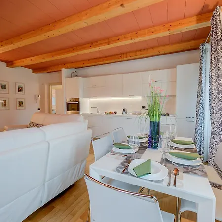 Appartement Concordia - Happy Laveno-Mombello